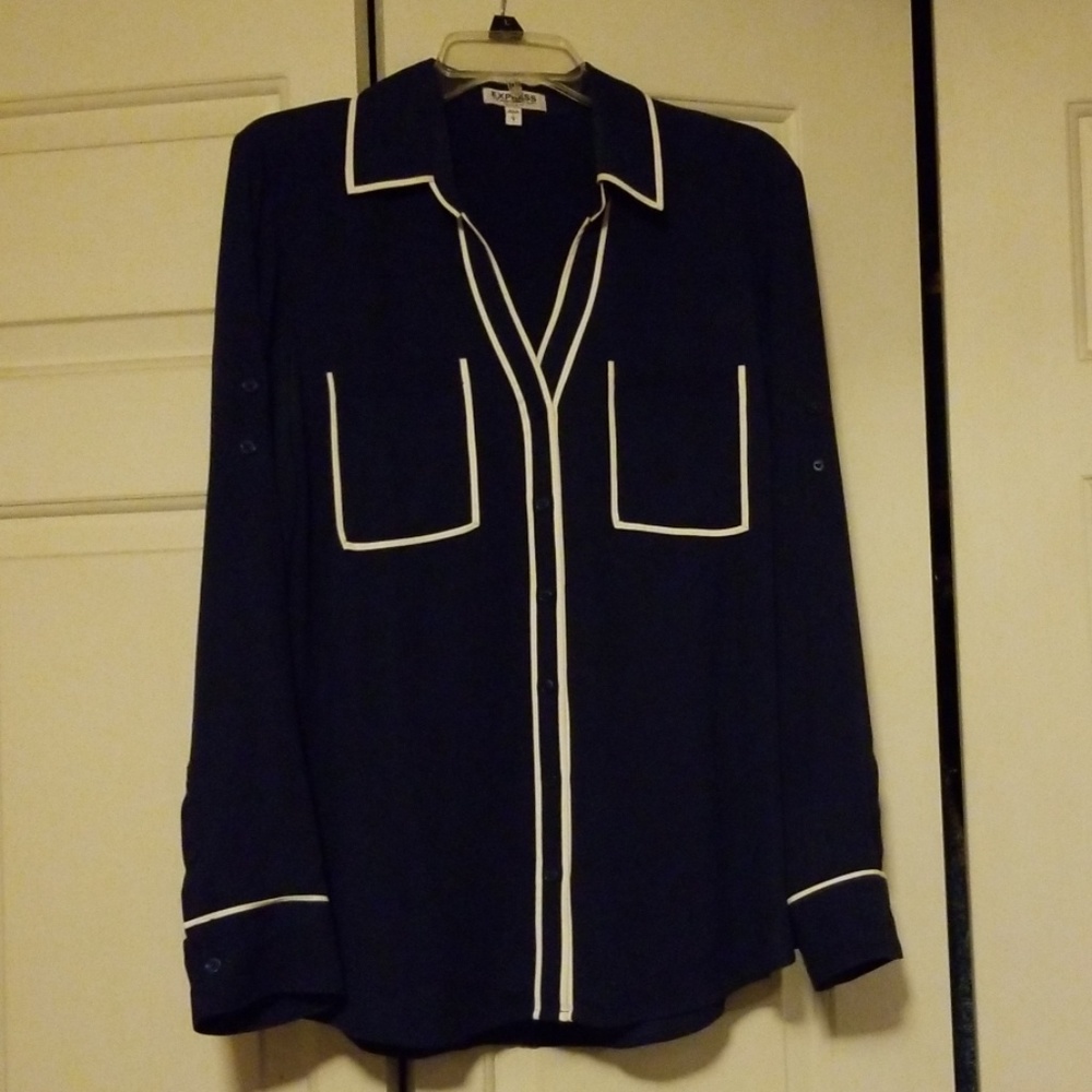 Long sleeved navy blouse
